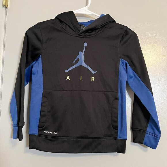 Nike Other - Nike Boy's Air Jordan Jumpman Therma-Fit Hoodie Size 7